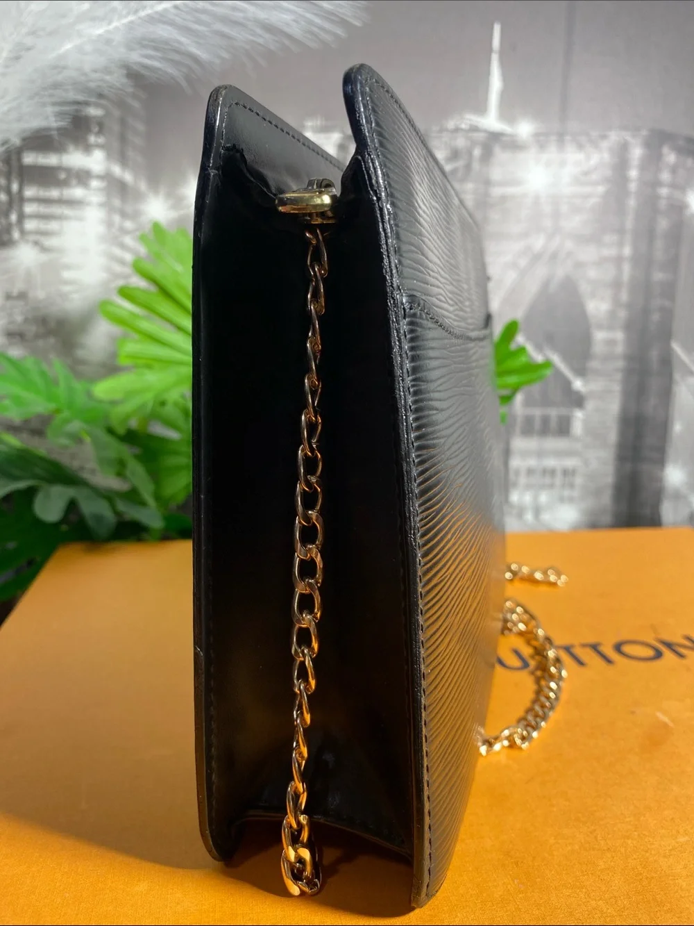 Authentic Rare Louis Vuitton Vintage Black Epi Leather Bag